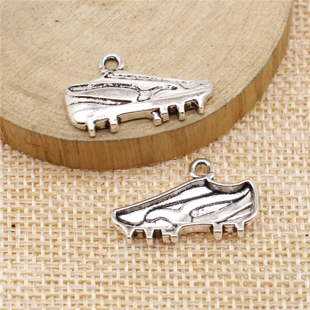 15x25mm 1.7g Multicolor Zinc Alloy Spiked Shoe Charm Pendant for Sports Theme DIY Jewelry Making