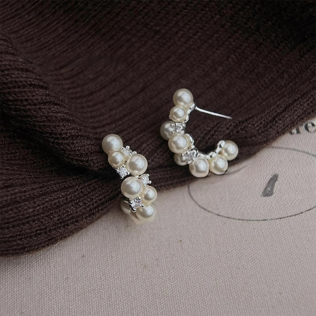 Light Luxury Copper Geometric Synthetic Pearl Drop Earrings With Zircon Pave