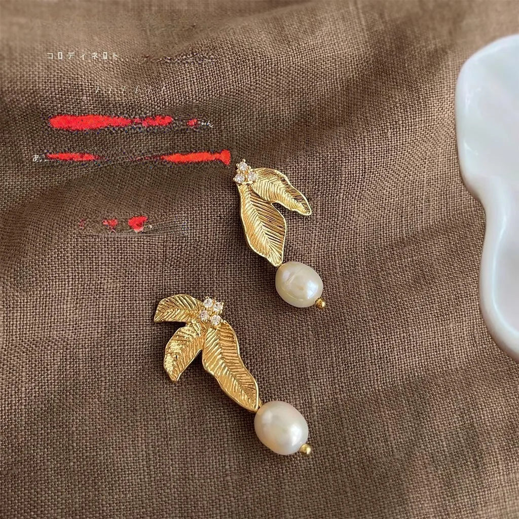 Asymmetric Freshwater Pearl Copper Leaf Drop Earrings Handmade Light Luxury Fashion Jewelry