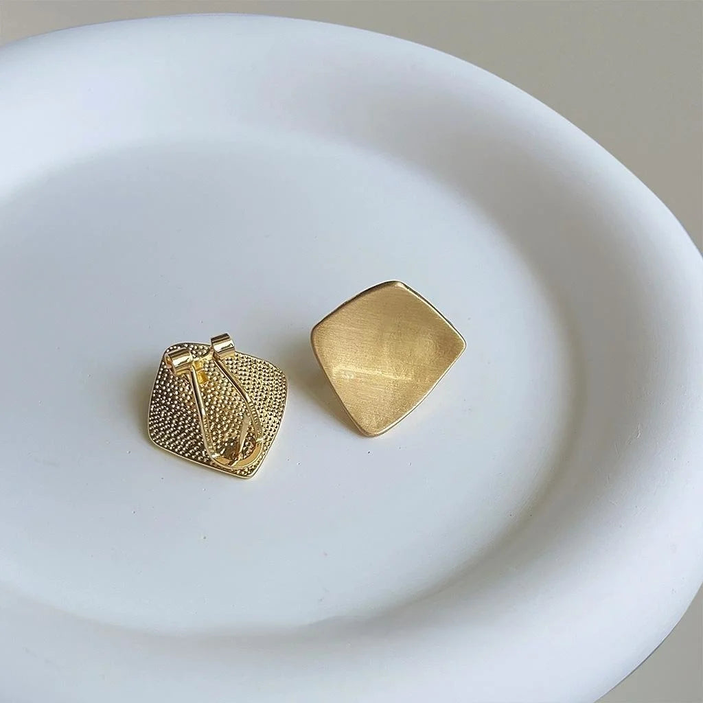 High-End Minimalist Geometric Square Brushed Copper Stud Earrings With Silver Plated Pins