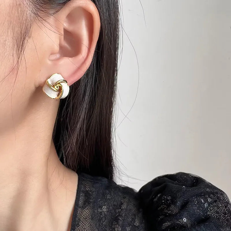 Elegant Geometric Flower Knot Enamel Alloy Stud & Clip On No Piercing Spiral Disc Women's Earrings
