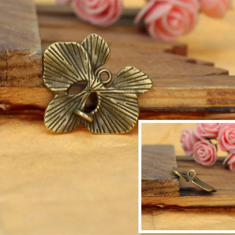 29x26MM Antique Silver Zinc Alloy Five Petal Flower Charm Pendant for DIY Necklace Bracelet Jewelry Making
