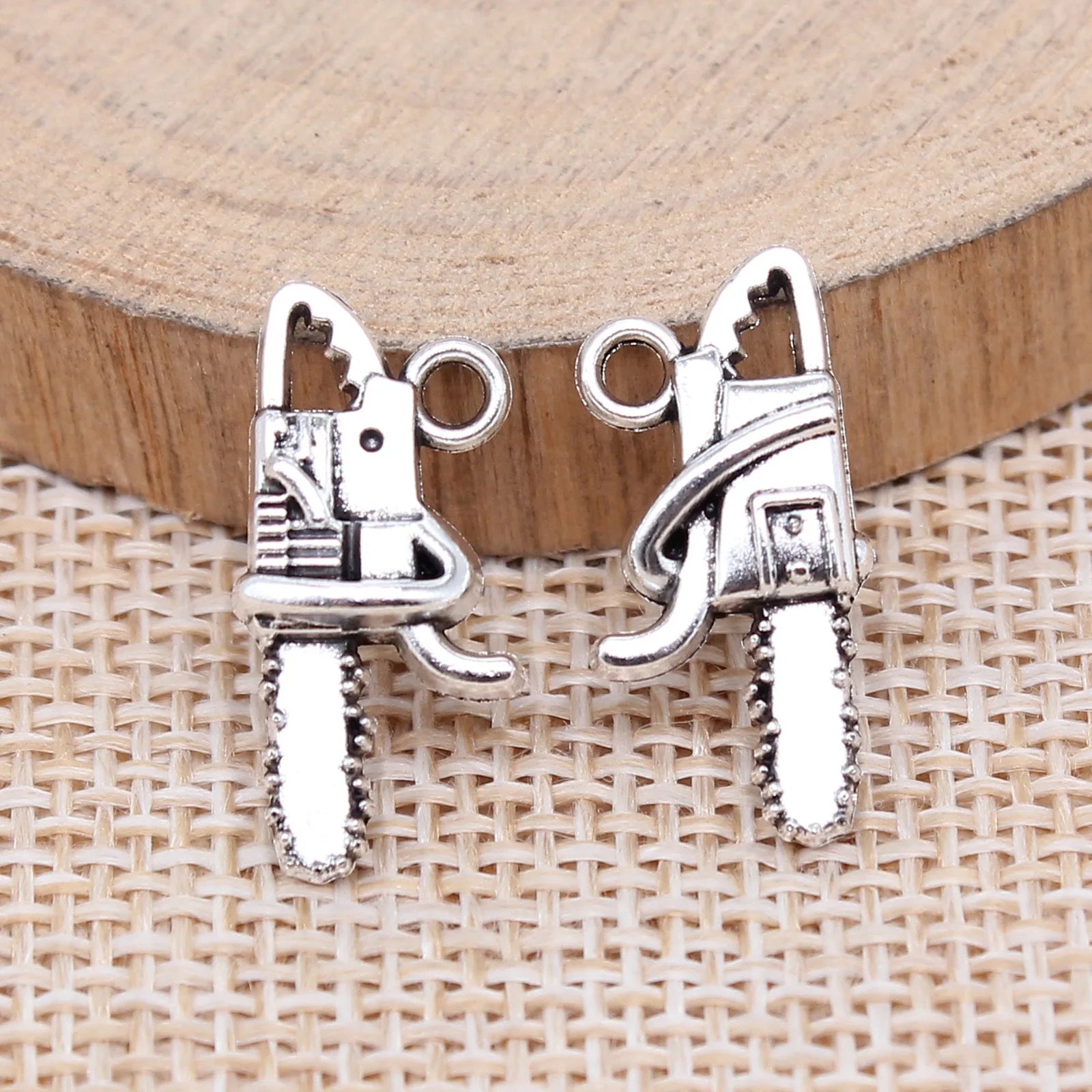 10x20mm 1.8g Antique Silver Zinc Alloy Chainsaw Charm Pendant for DIY Bracelet Necklace Jewelry Making