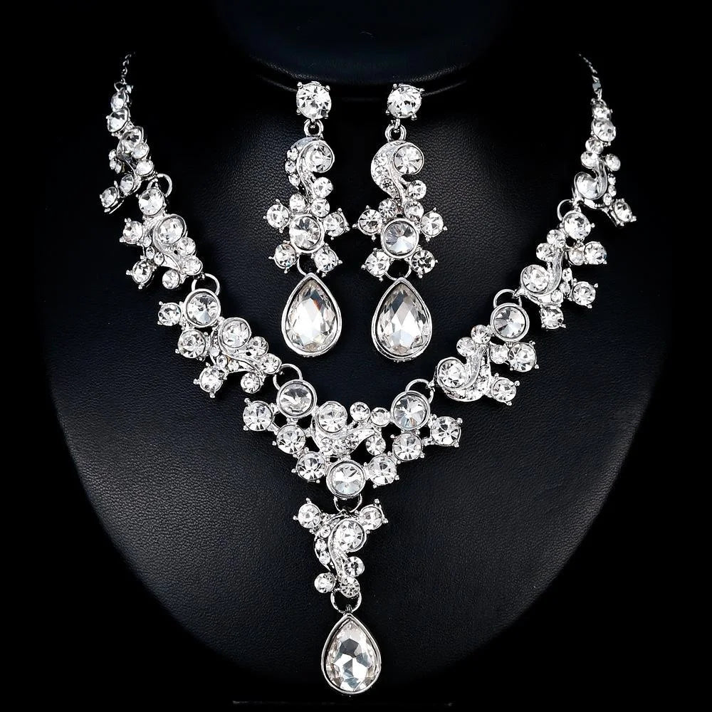 Luxury Red Crystal Rhinestone Necklace And Earrings Jewelry Set, Elegant Bridal Jewelry For Wedding Banquet