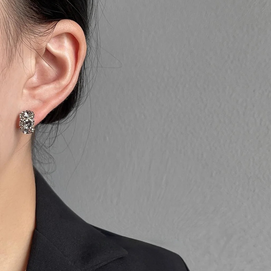 Luxury Minimalist Oval Geometric Glass Rhinestone 14K Plated Stud Earrings