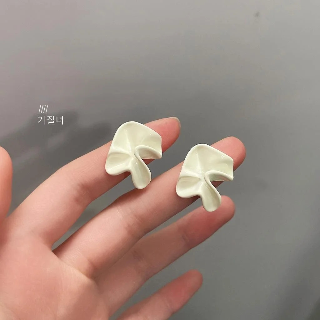 Milky White Metal Stud Earrings With Silver Plated Pins, Enamel Irregular Geometric Pleated Design