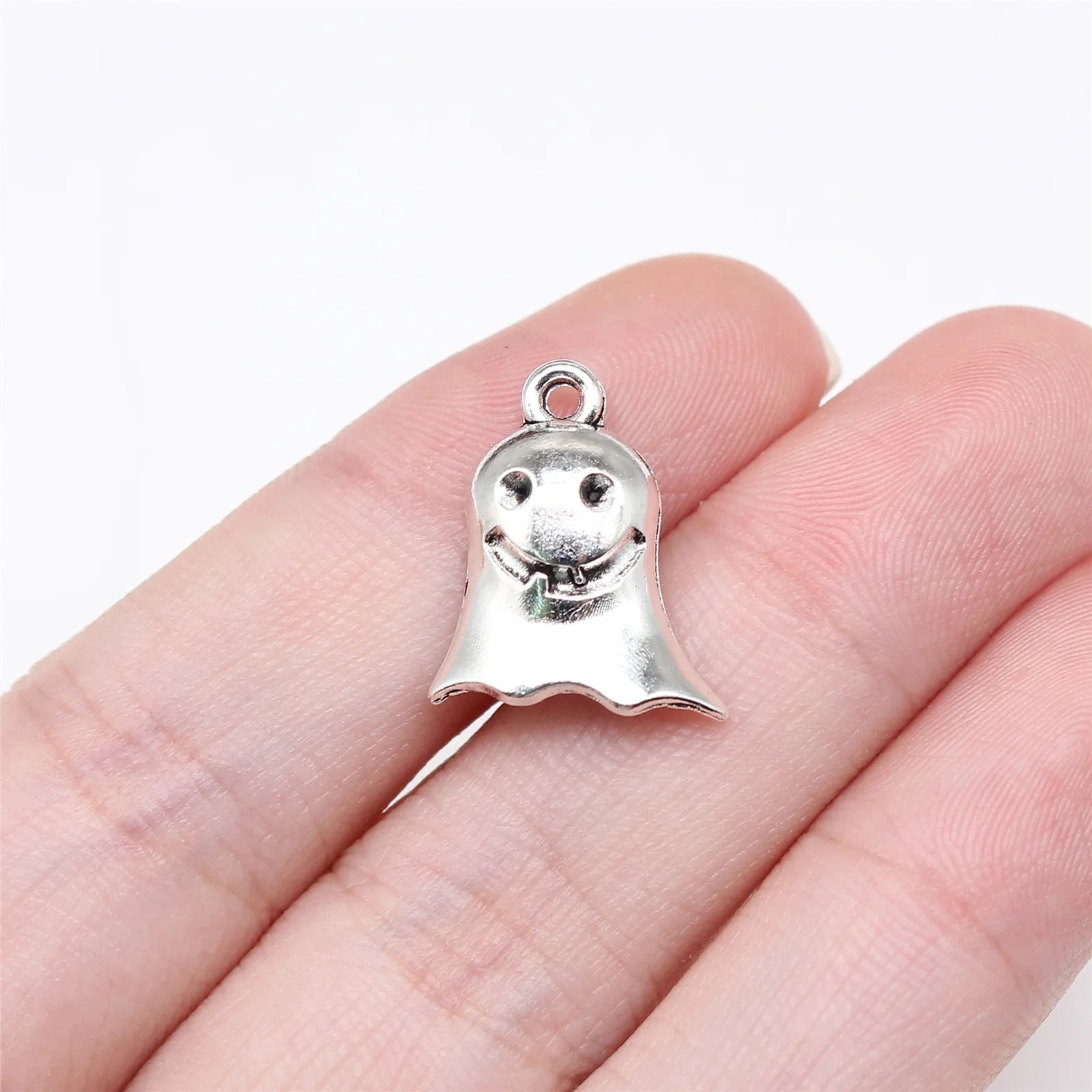 17x14mm 1.3g Antique Silver Zinc Alloy Halloween Ghost Charm Pendant for DIY Earring Bracelet Necklace
