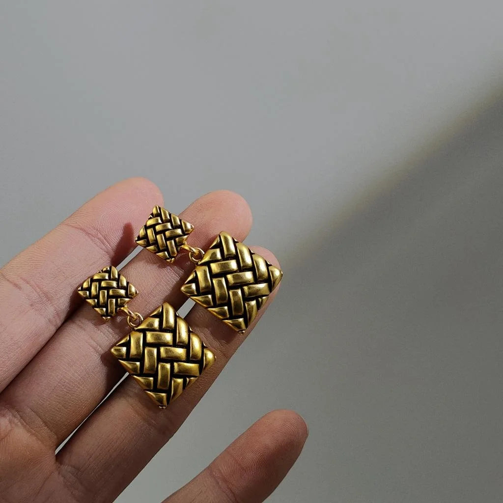Vintage Plaid Button Square Alloy Drop Earrings Korean Style