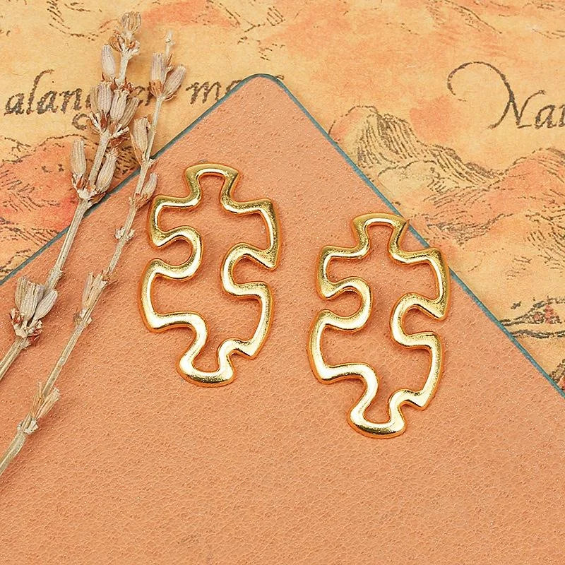30x18MM Zinc Alloy Hollow Charm Pendant for DIY Necklace Bracelet Jewelry Making