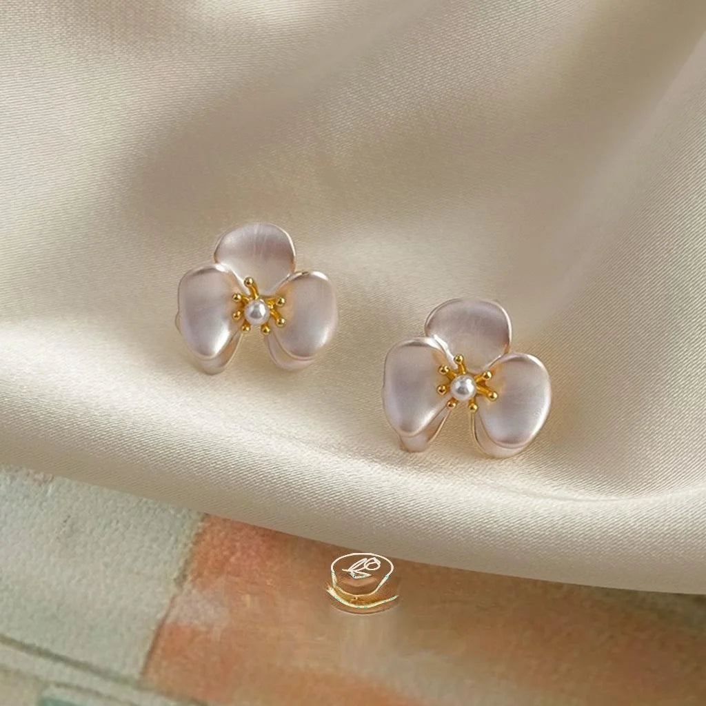 14K Gold Plated Copper Orchid Flower Stud Earrings Elegant Fashion Commuter Jewelry