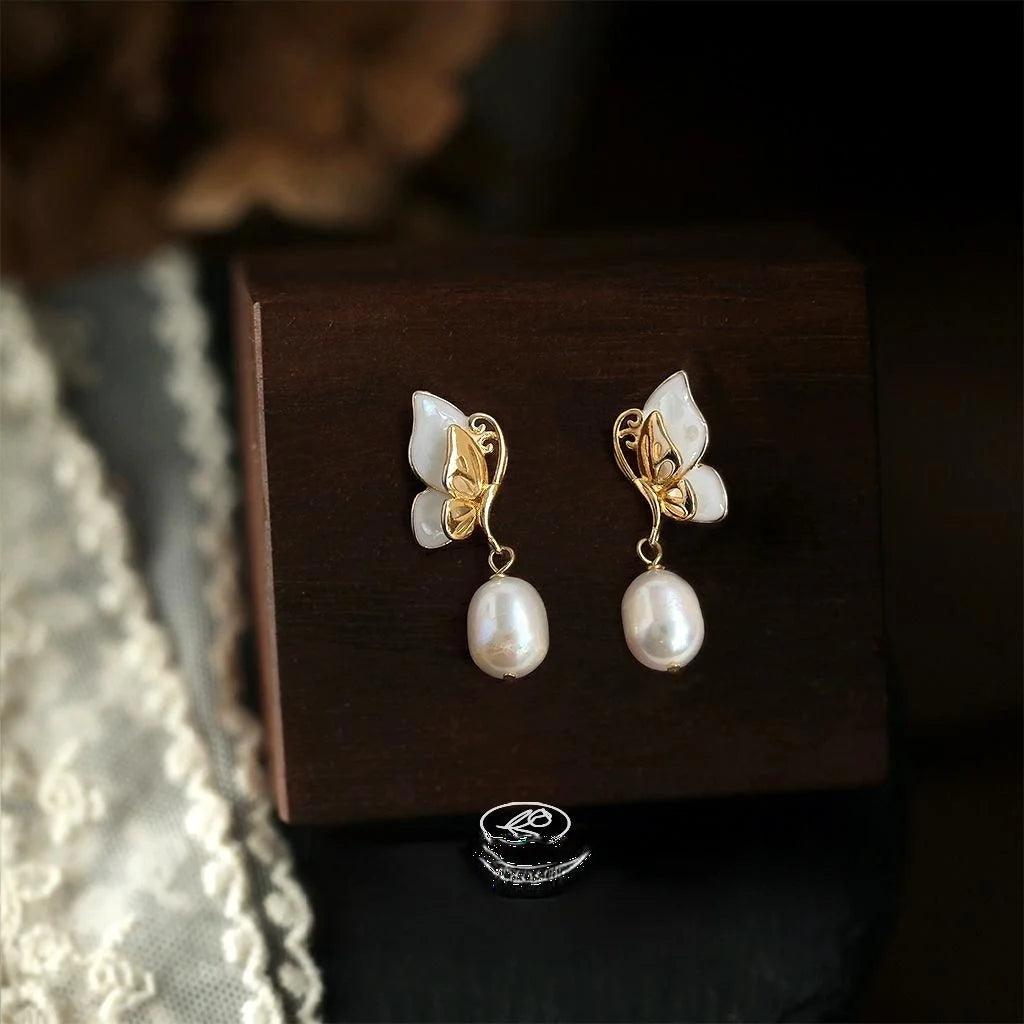 Elegant French Butterfly Drop Earrings Copper Shell Freshwater Pearl Handmade Light Luxury Jewelry