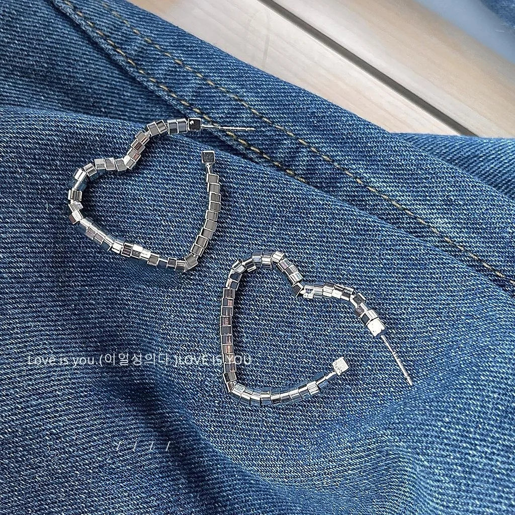Handmade Metal Hollow Heart Beaded Stud Earrings, Premium Silver Tone Elegant Women's Jewelry