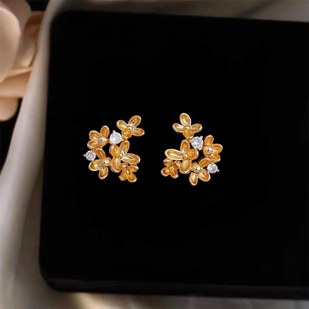 Designer Osmanthus Flower Stud Earrings Copper Zircon Petal Silver Plated Pin Luxury Jewelry
