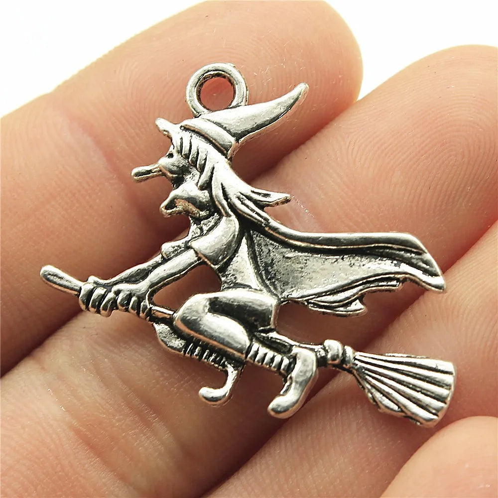 36x34mm 3.6g Antique Silver Zinc Alloy Broom Riding Wizard Charm Pendant for DIY Jewelry Making