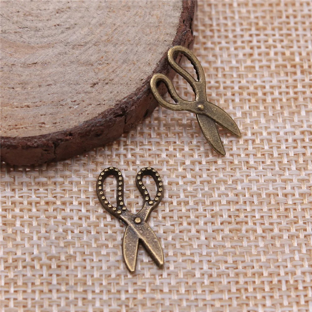 19x11mm 0.5g Multi-Color Zinc Alloy Scissors Charm Pendant for Necklace Bracelet DIY Jewelry Making