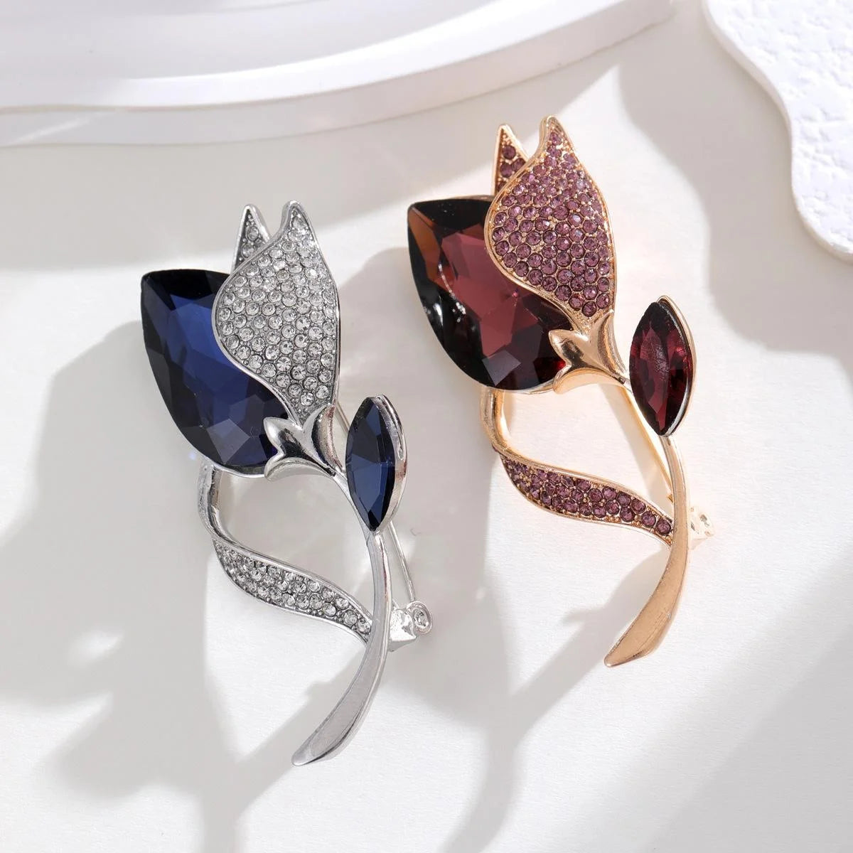 Elegant Glass Tulip Flower Brooch With Rhinestone Alloy Stem, Women's Lapel Pin Corsage Suit Accessory Gift