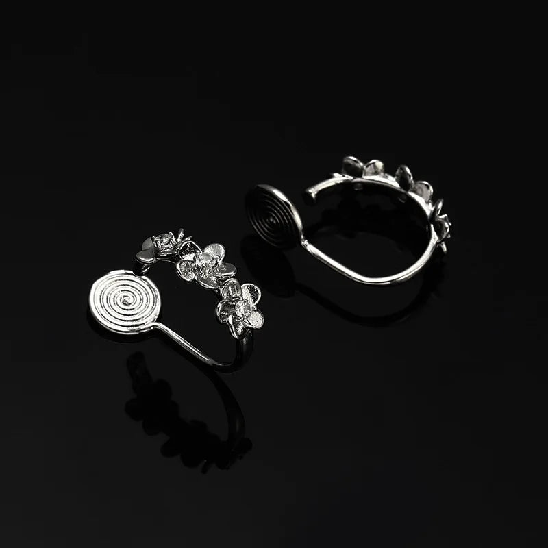Elegant Alloy Daisy Flower Spiral Disc Stud & Clip On No Piercing Fresh Minimalist Ear Cuff Earrings