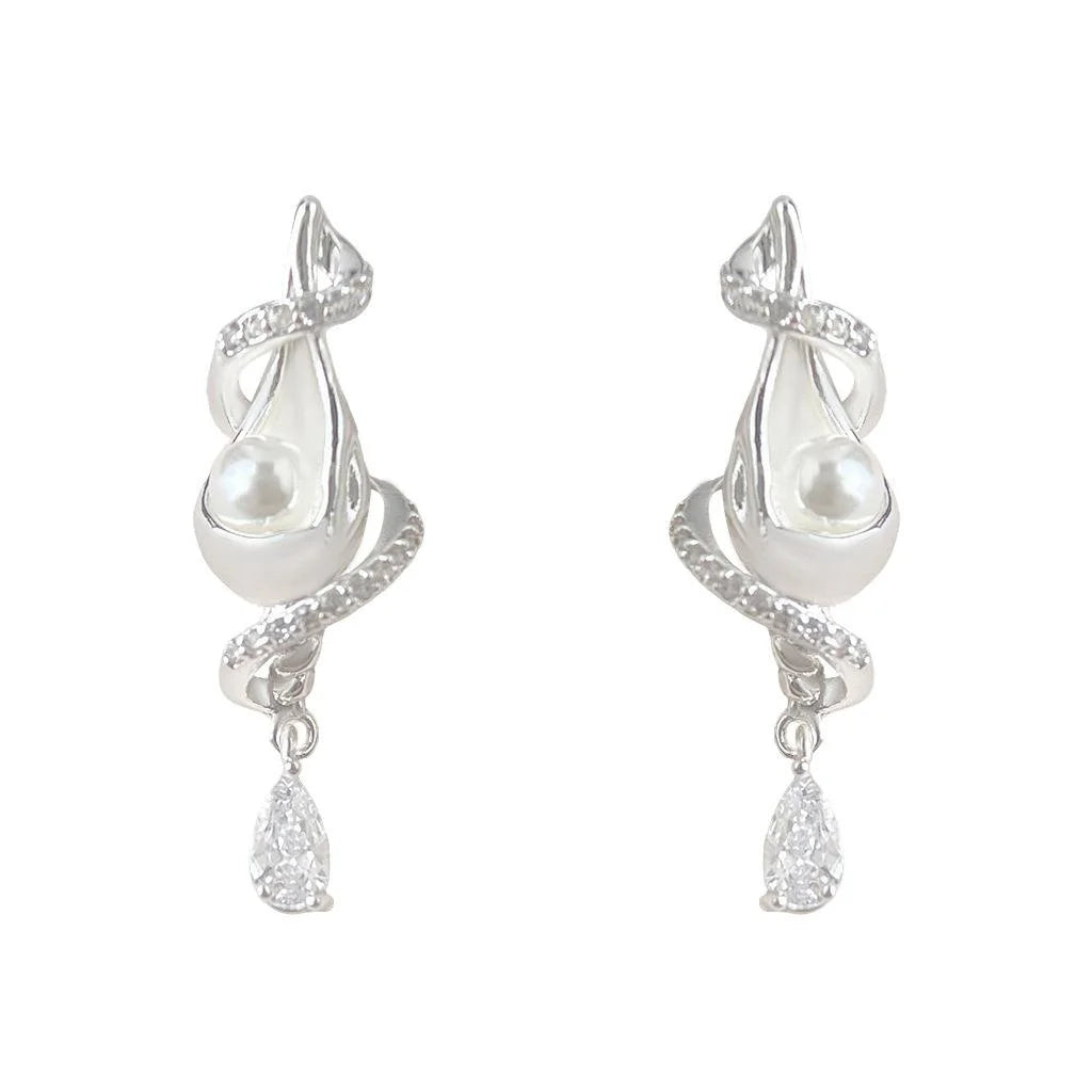 Original Design Niche Vacation Conch Zircon Copper Drop Earrings Sweet Cool Geometric Style
