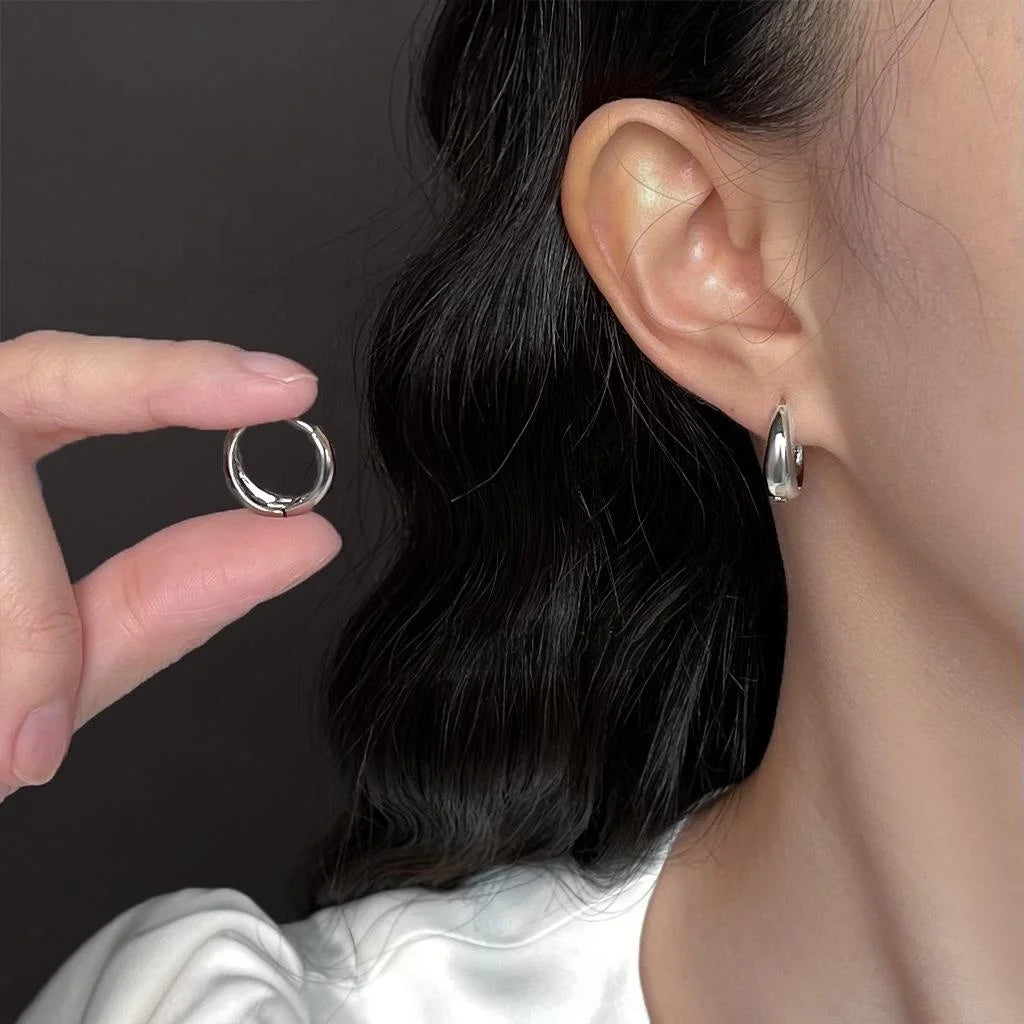 Silver Tone Copper U Shape Geometric Minimalist Stud Earrings For Cool Neutral Commuter Style