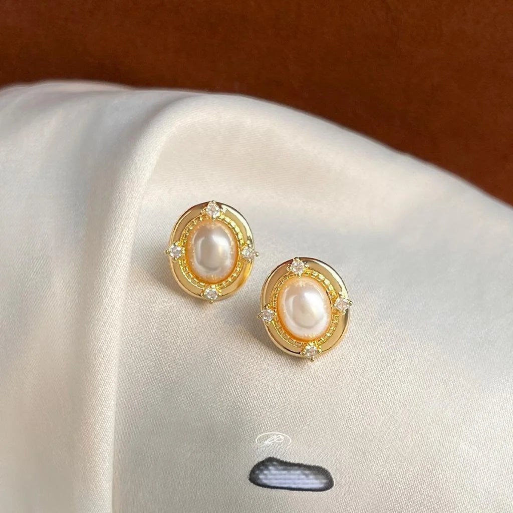 French Vintage Palace Style Geometric Oval Copper Stud Earrings With Zircon And High Luster Pearl