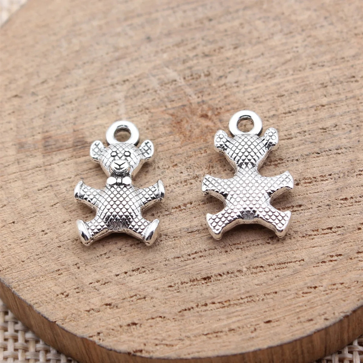 18x11mm 1.55g Antique Silver Zinc Alloy Bear Charm Pendant for Vintage DIY Jewelry Making