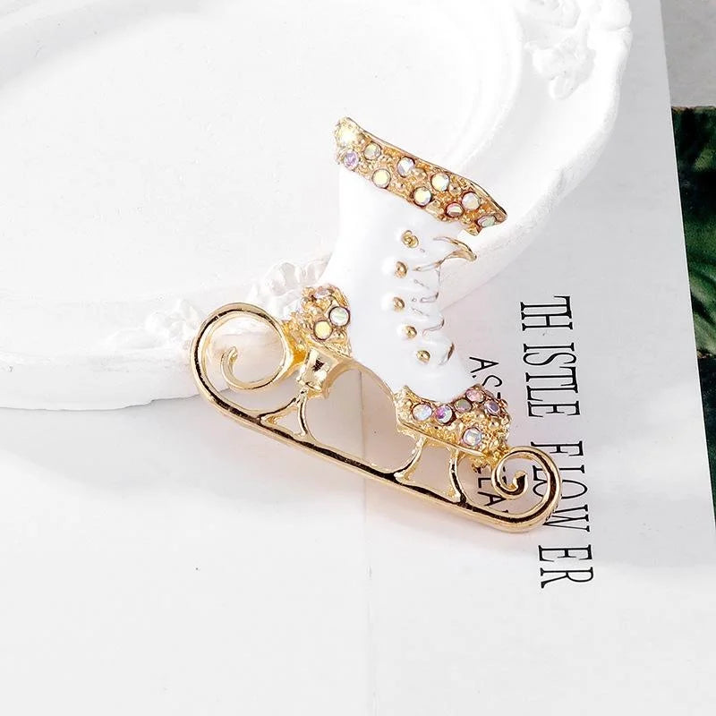 Cute Christmas Ice Skate Boot Brooch With White Enamel And Rhinestones, Gold Alloy Lapel Pin Gift