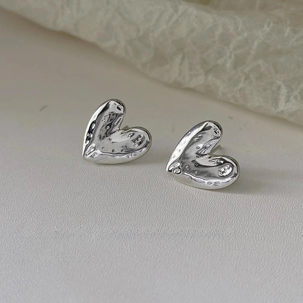 Sweet Cool Heart Stud Earrings Copper Irregular Lava Texture Minimalist Jewelry