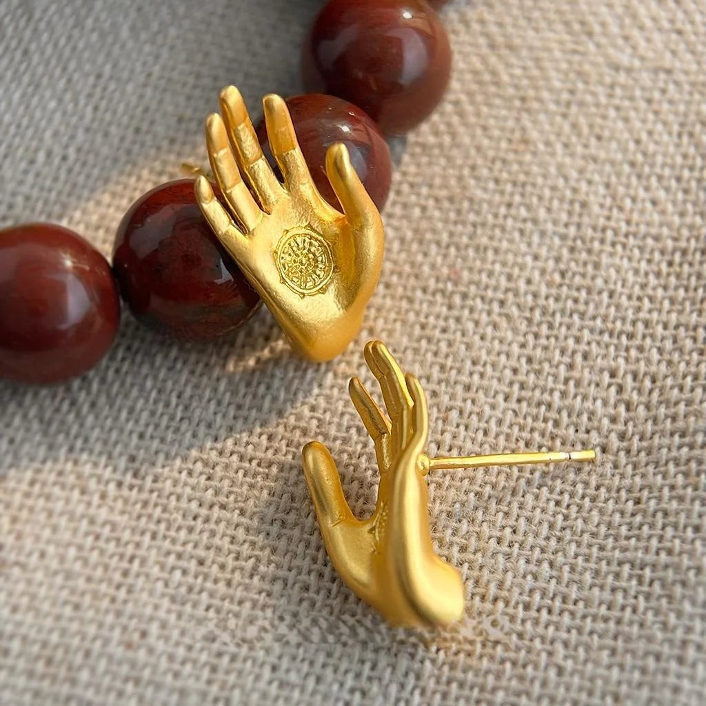 Retro Chinese Style Copper Palm Hand Stud Earrings Good Luck Jewelry