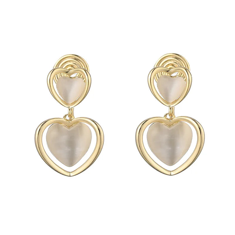 Elegant Double Heart Cat Eye Stone Alloy Dangle Stud & Clip On No Piercing Light Luxury Earrings