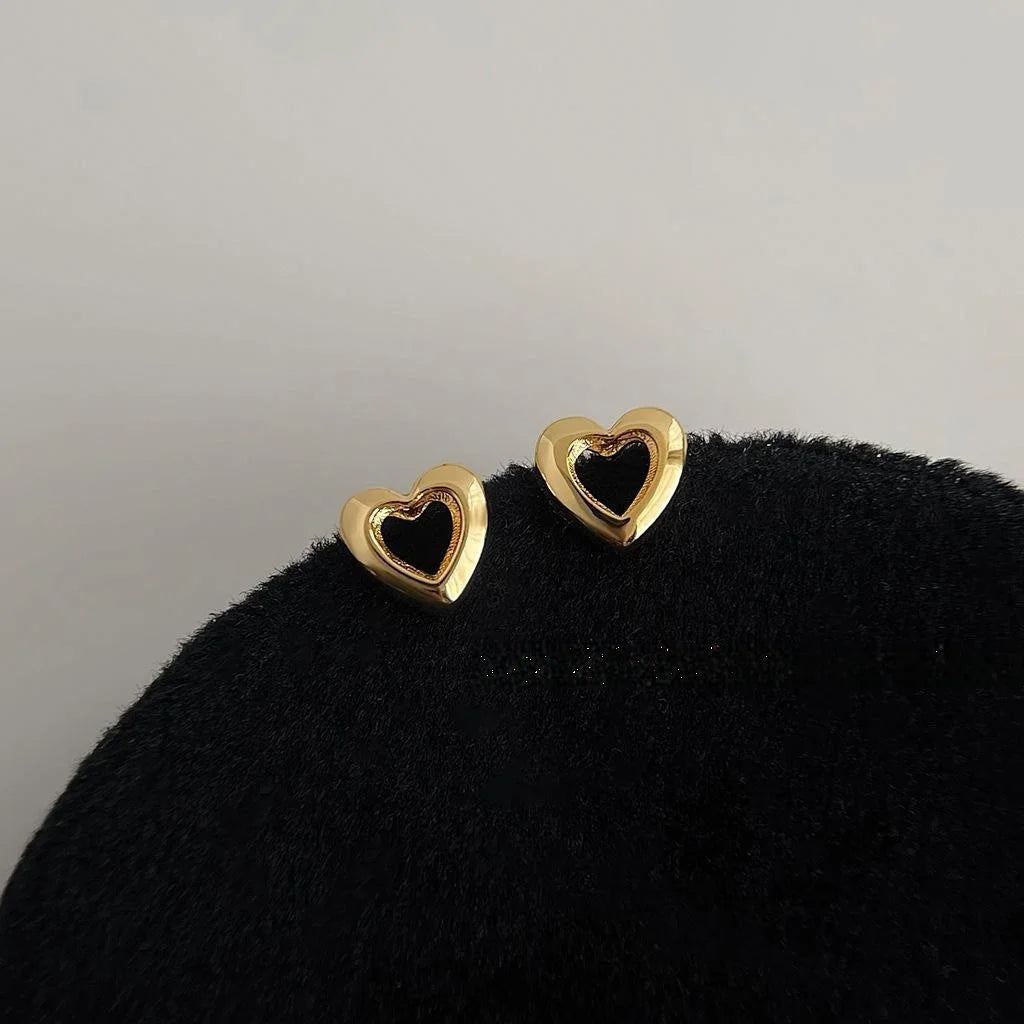 18K Gold Plated Copper Hollow Heart Stud Earrings Minimalist Women's Jewelry