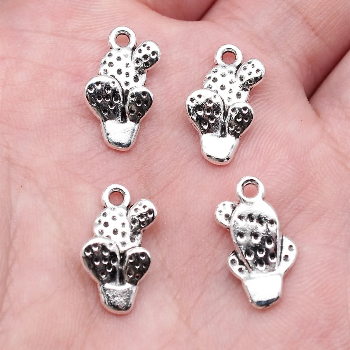 16x9mm 0.83g Antique Silver Zinc Alloy Cactus Charm Pendant for DIY Necklace Bracelet Jewelry Making