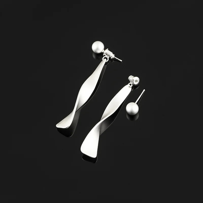 Vintage Matte Alloy Twisted Ribbon Long Drop Stud & Clip On No Piercing Women's Fashion Earrings
