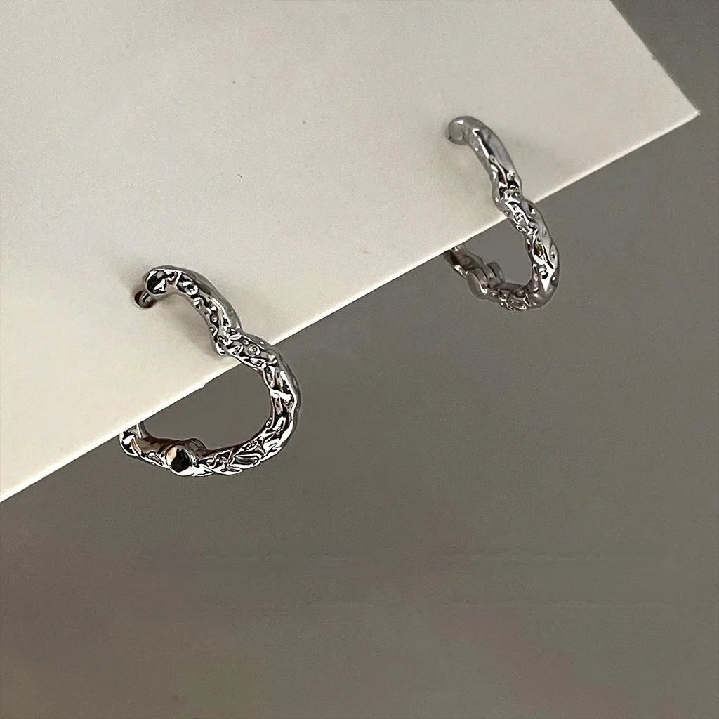 Minimalist Metal Textured Heart Drop Earrings, Chic Cold Style Niche Design Jewelry