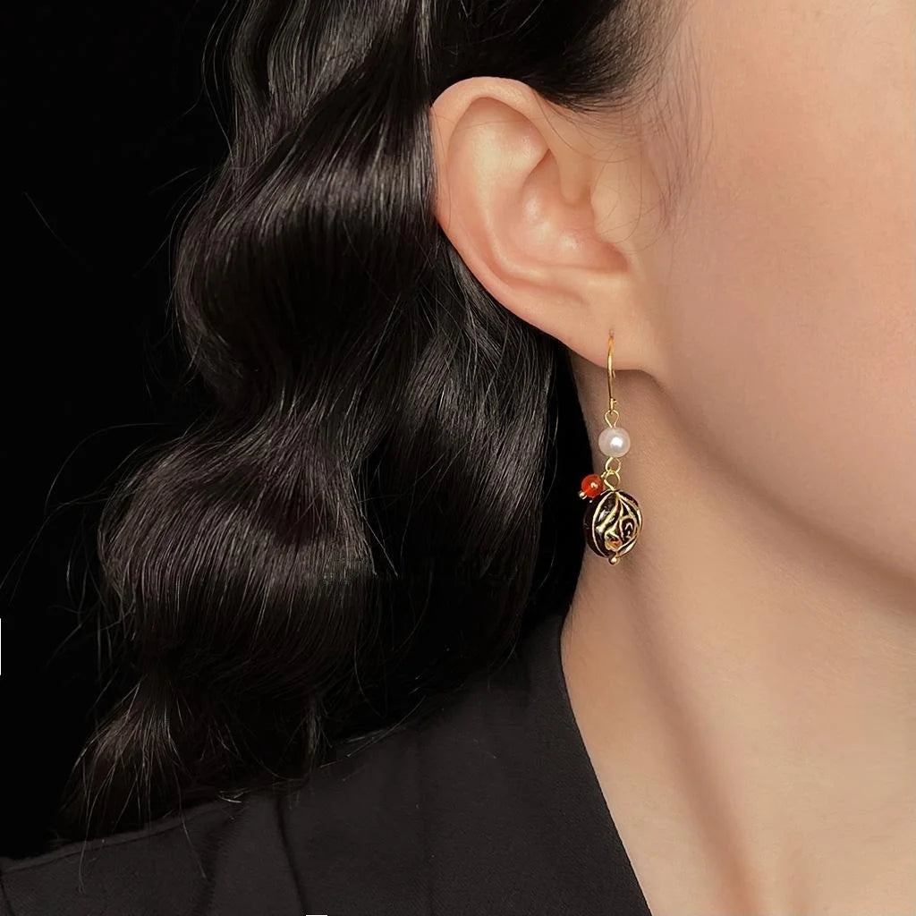 Vintage Handmade Freshwater Pearl Czech Glass Geometric Round Drop Earrings