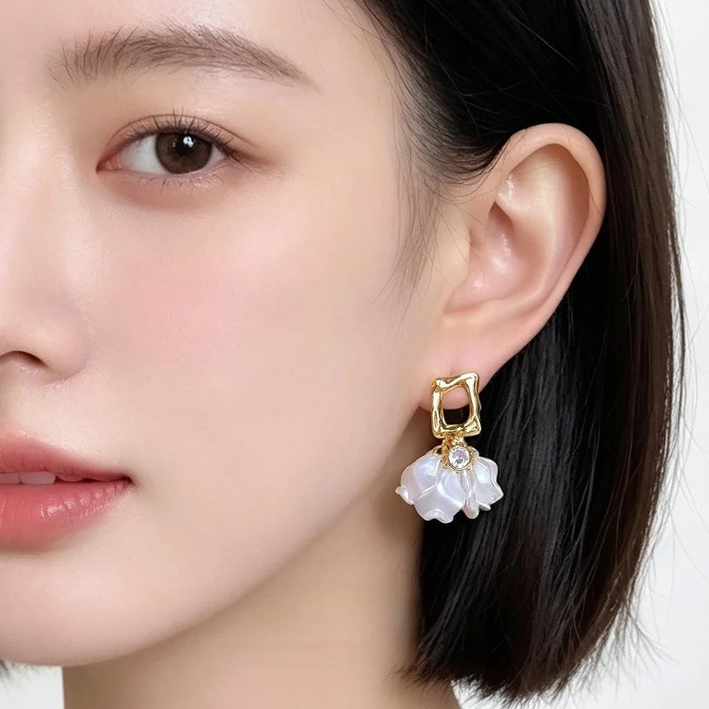 Light Luxury Acrylic Flower Zircon Tassel Drop Earrings Copper Handmade Commuter Jewelry