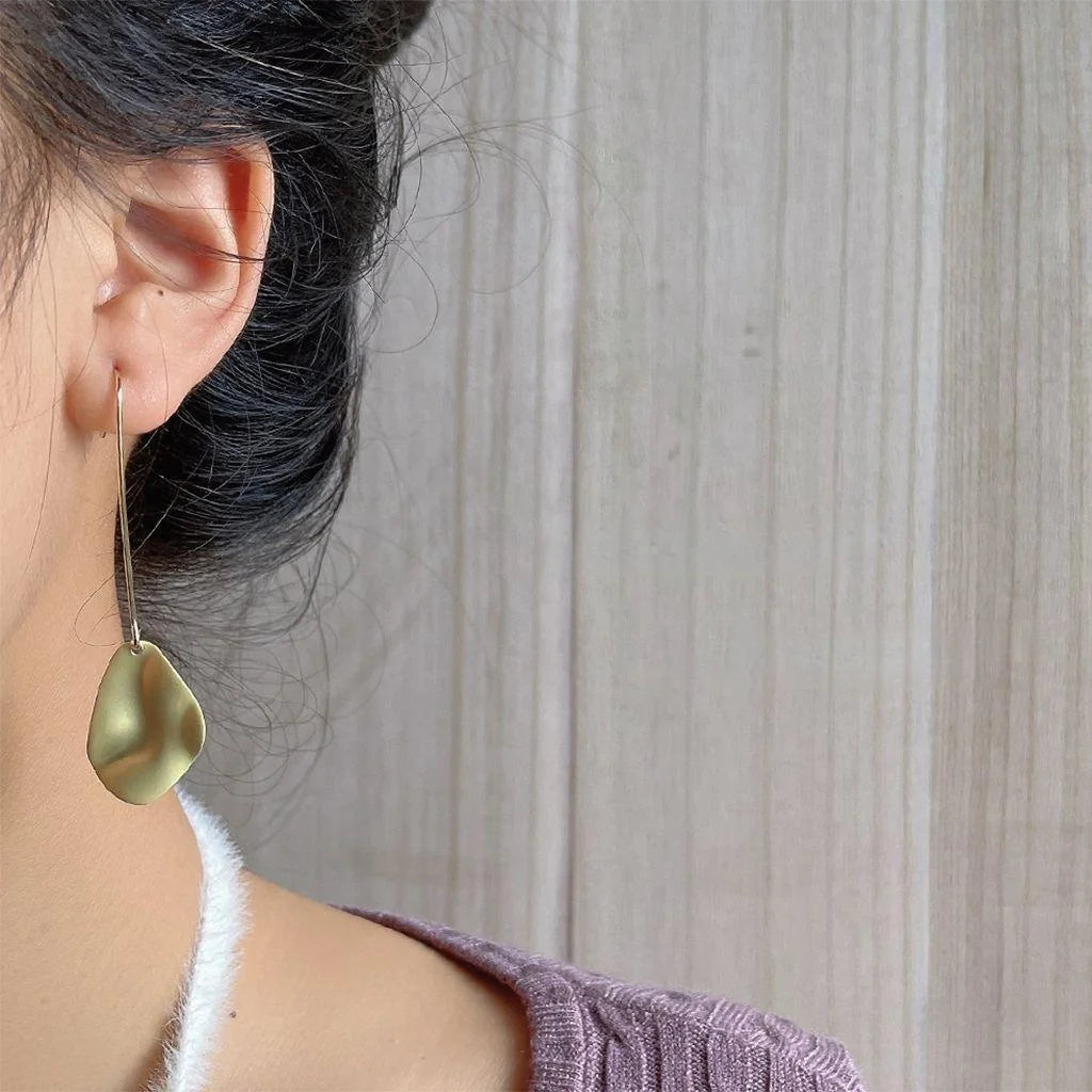 14K Gold Plated Asymmetric Baroque Freshwater Pearl Teardrop Drop Earrings