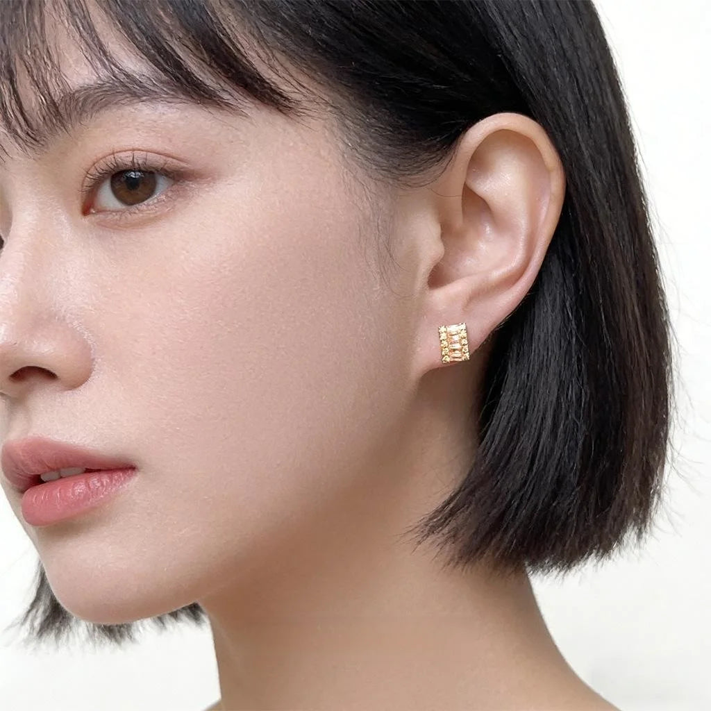 Light Luxury Copper Zircon Square Geometric Stud Earrings, Sparkling Minimalist Fashion Jewelry