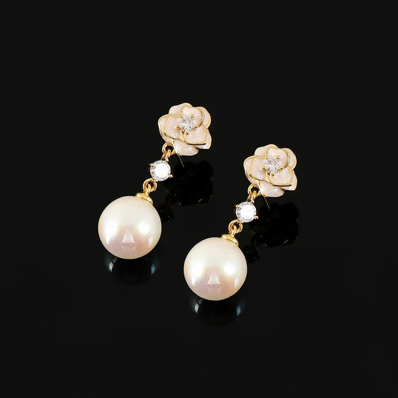 Elegant Camellia Flower Pearl Drop Stud & Clip On No Piercing Alloy Rhinestone Luxury Earrings