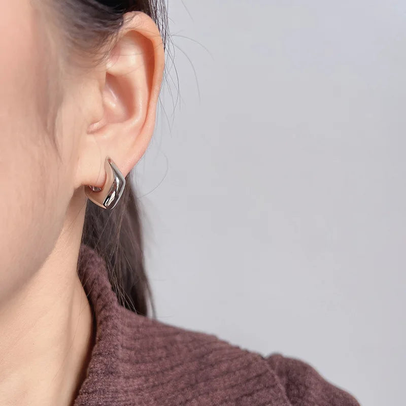 Minimalist Smooth Silver Alloy Geometric Hoop Ear Cuffs, Elegant Stud & Clip On No Piercing Earrings