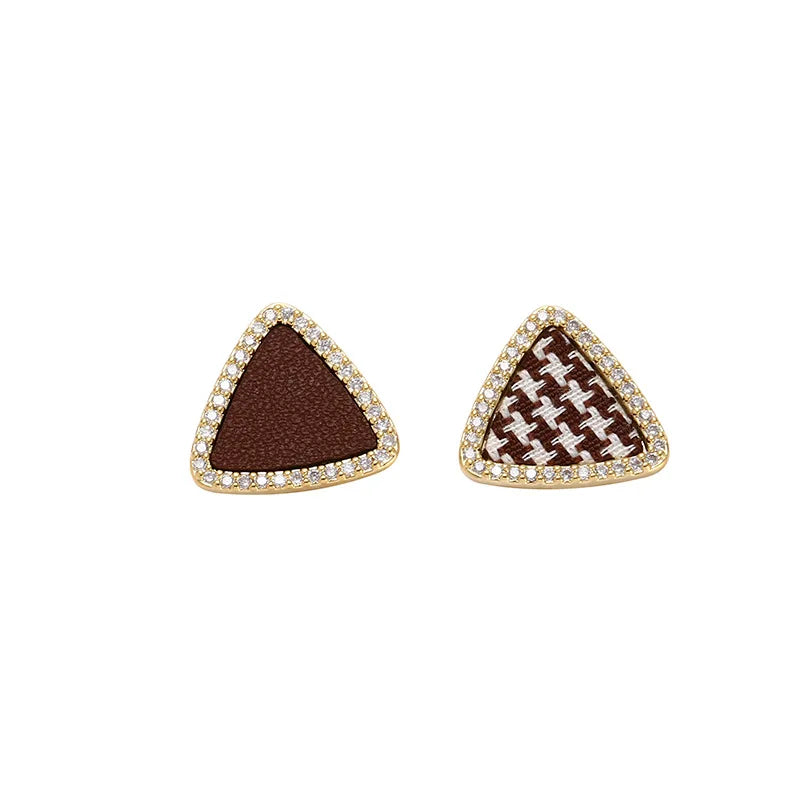 Luxury Houndstooth Triangle Rhinestone Alloy Spiral Stud & Clip On No Piercing Geometric Earrings
