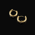 Elegant Gold Alloy Quilted Hoop Stud & Clip On No Piercing Spiral Disc Minimalist Fashion Earrings