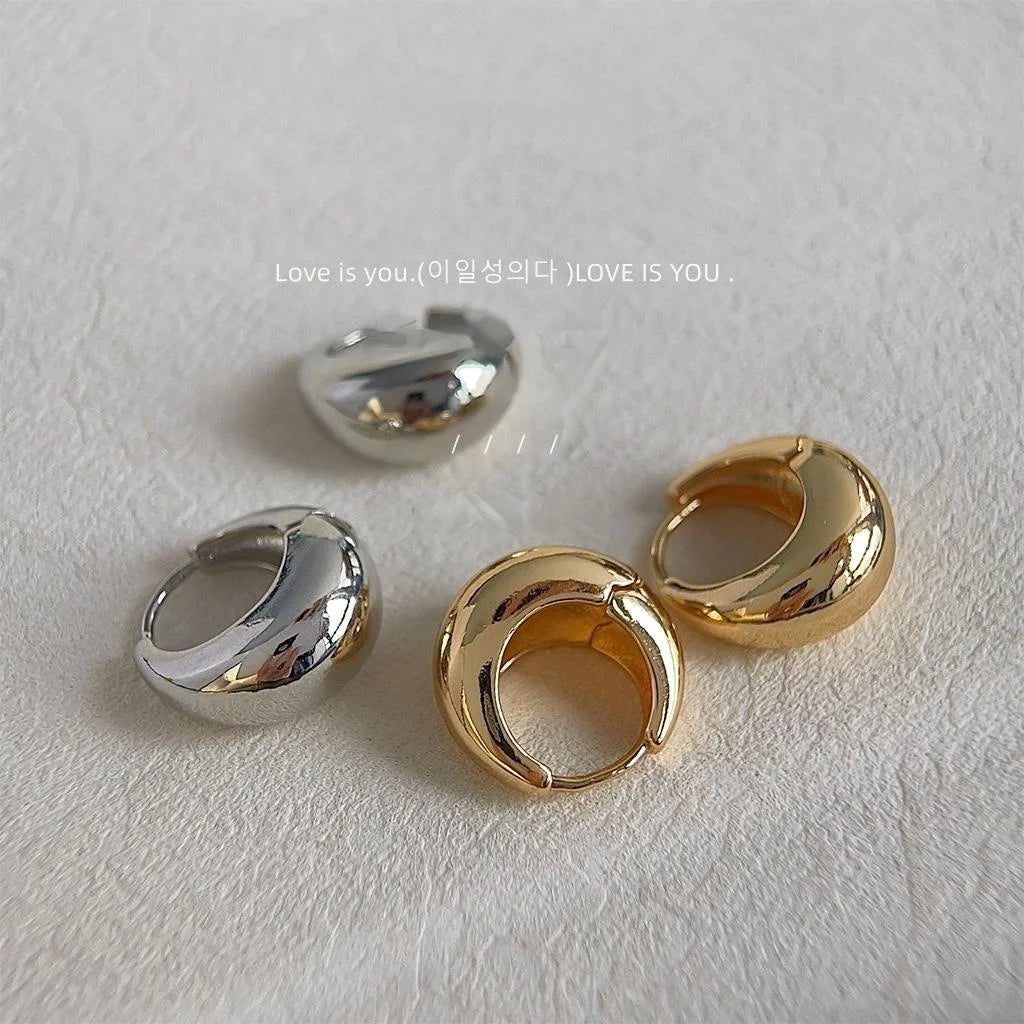 14K Electroplated Copper Oval Stud Earrings Minimalist Smooth Geometric Light Luxury Office Jewelry