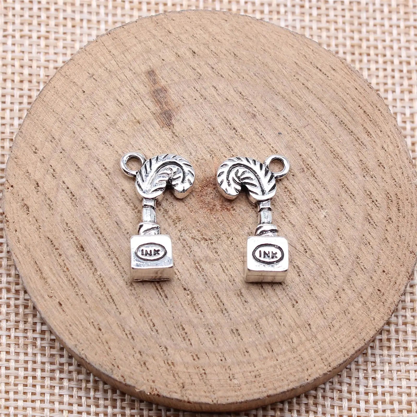 20x12mm 2.3g Antique Silver Zinc Alloy Quill Ink Charm Pendant for DIY Necklace Bracelet Making