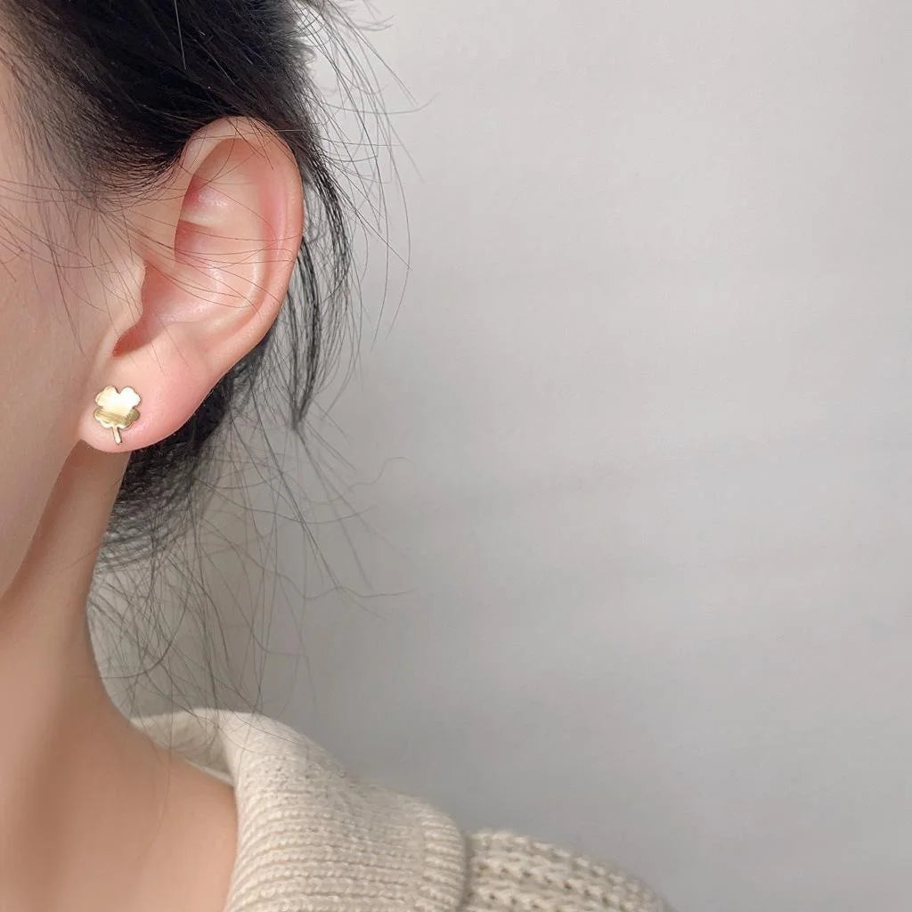 Copper Flower Stud Earrings Asymmetric Flower Minimalist Commuter Jewelry
