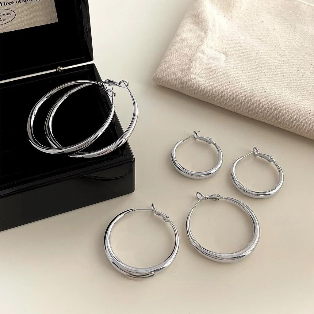 2026 Minimalist Geometric Copper Hoop Earrings For Women, Light Luxury Round Plain Ear Jewelry
