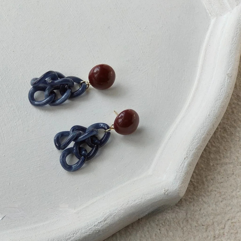 Acrylic Geometric Chain Drop Earrings With Silver Plated Pins, Hong Kong Style Fashion Jewelry