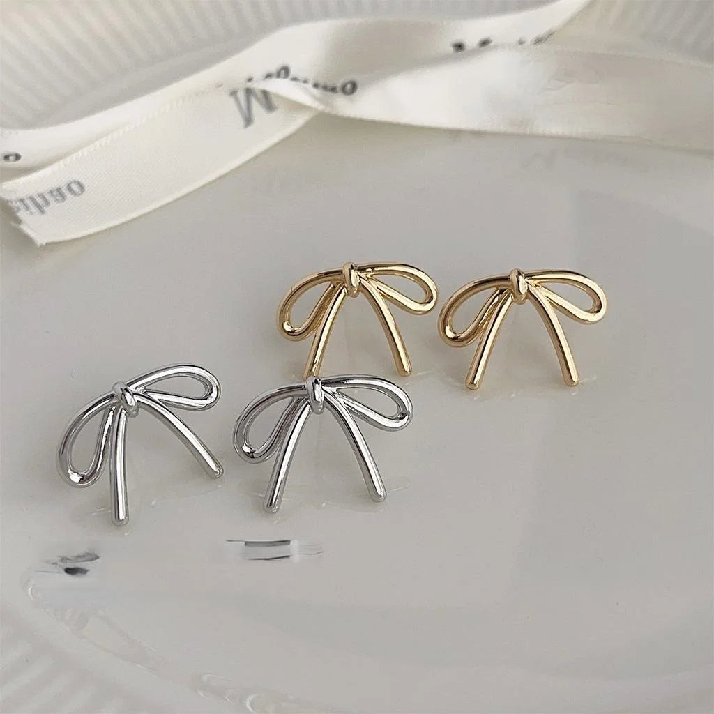Copper 14K Plated Bow Stud Earrings Minimalist Light Luxury Commuter Jewelry for Women