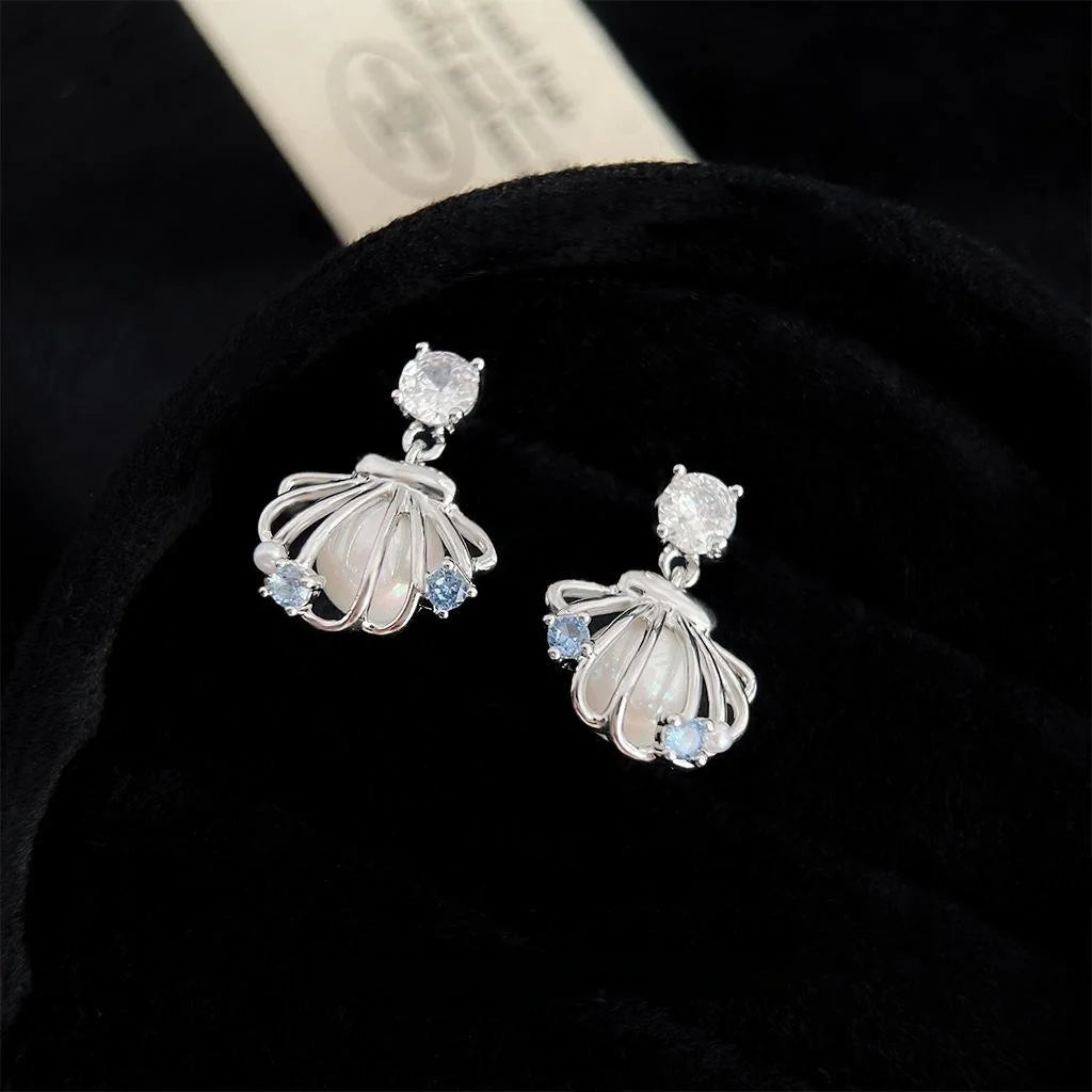 Sweet Hollow Shell Pearl Stud Earrings Copper Zircon Geometric Fresh Style Jewelry