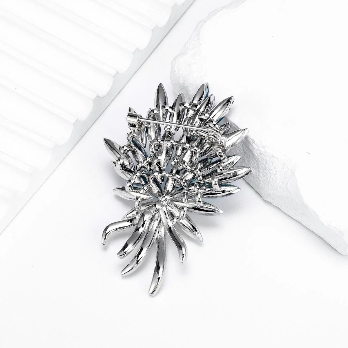 Luxury Blue Crystal Flower Bouquet Brooch With Rhinestone Stems, Elegant Corsage Lapel Pin Suit Accessory