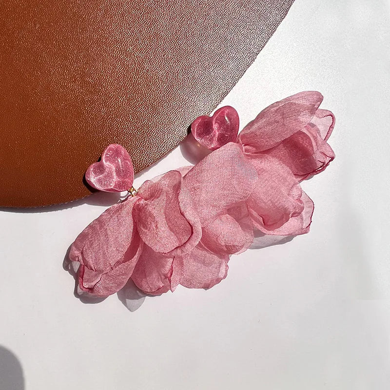 Elegant Pink Heart And Soft Flower Petal Alloy Stud & Clip On No Piercing Long Dangle Drop Earrings